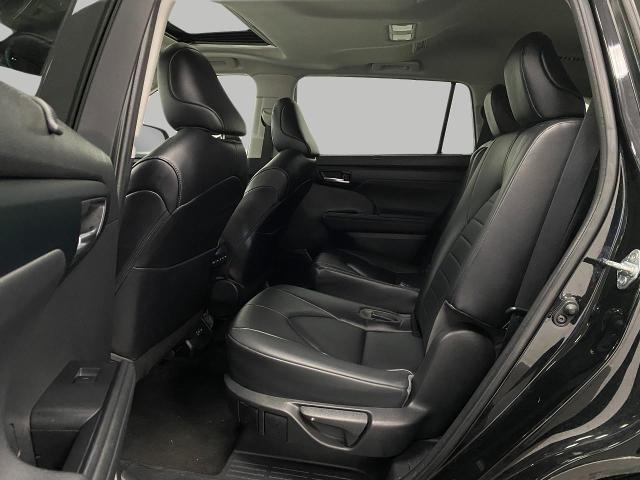 2023 Toyota Highlander Vehicle Photo in Appleton, WI 54913
