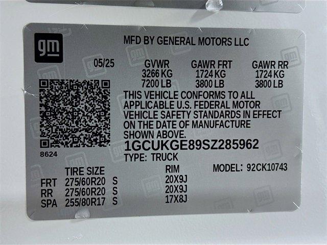 2025 Chevrolet Silverado 1500 Vehicle Photo in PUYALLUP, WA 98371-4149