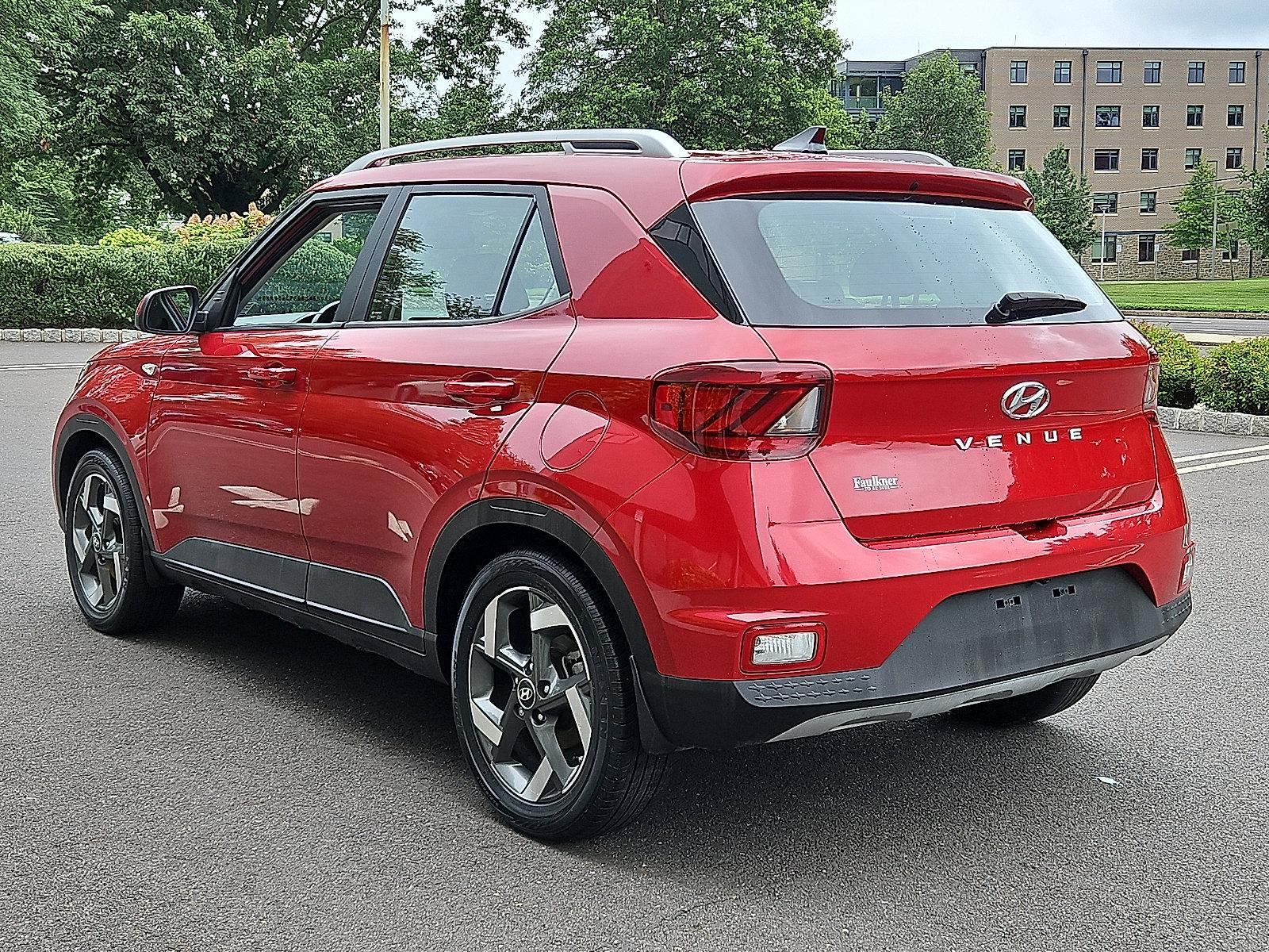 2022 Hyundai VENUE Vehicle Photo in Jenkintown, PA 19046