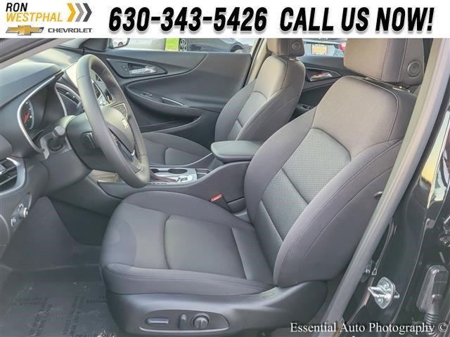 2025 Chevrolet Malibu Vehicle Photo in AURORA, IL 60503-9326