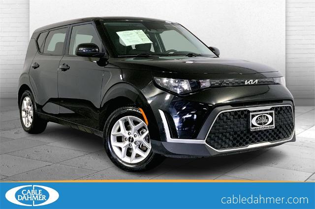 2023 Kia Soul Vehicle Photo in Lees Summit, MO 64086