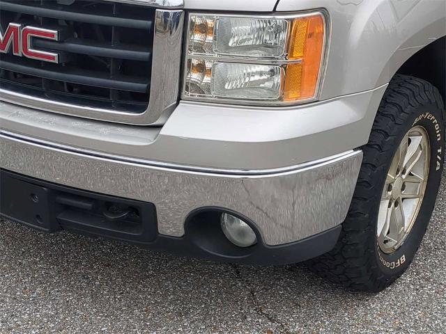 2008 GMC Sierra 1500 Vehicle Photo in BARTLETT, TN 38133-4101