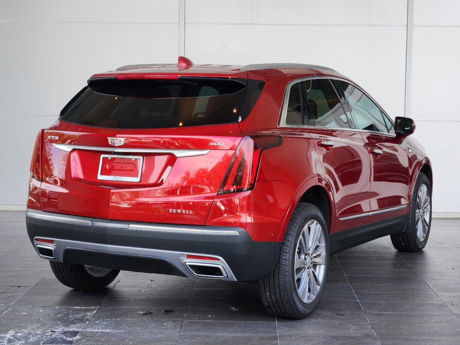 2025 Cadillac XT5 Vehicle Photo in HOUSTON, TX 77079-1502