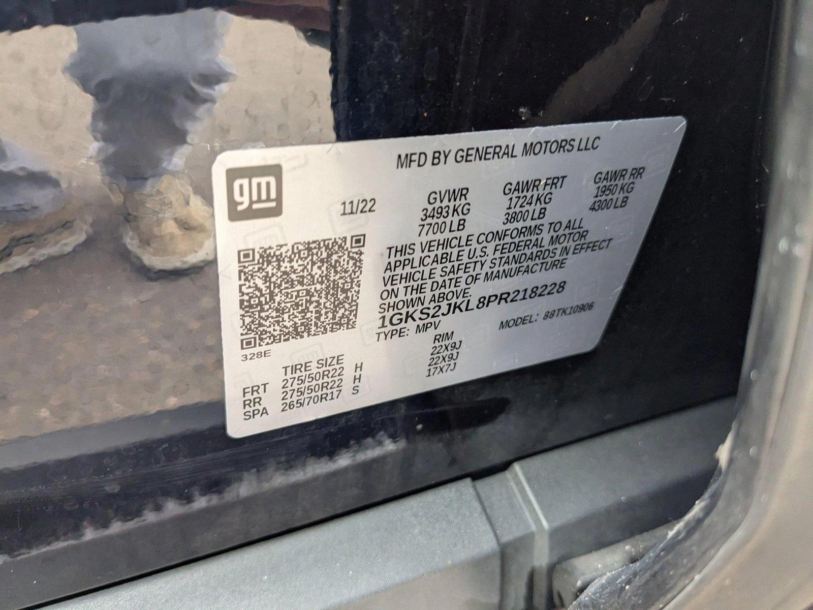 2023 GMC Yukon XL Vehicle Photo in LONE TREE, CO 80124-2750
