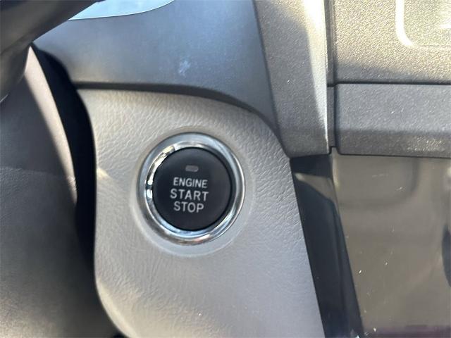 2020 Toyota Sienna Vehicle Photo in ALBERTVILLE, AL 35950-0246