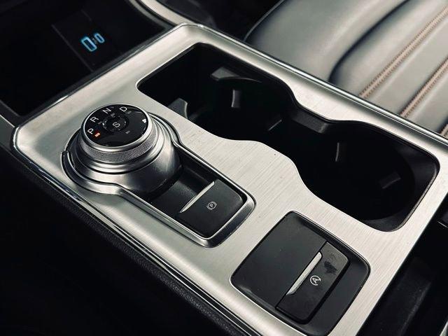 2022 Ford Edge Vehicle Photo in MEDINA, OH 44256-9631