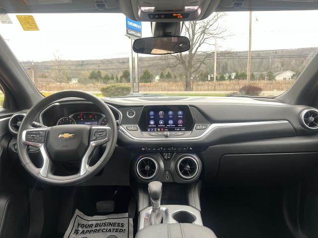 2021 Chevrolet Blazer Vehicle Photo in BOSTON, NY 14025-9684