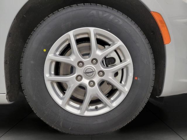 2023 Chrysler Pacifica Vehicle Photo in APPLETON, WI 54914-4656