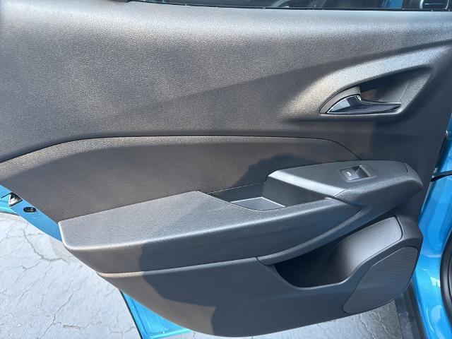 2025 Chevrolet Trax Vehicle Photo in MARION, NC 28752-6372