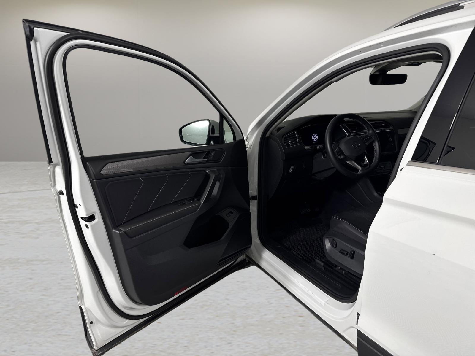 2022 Volkswagen Tiguan Vehicle Photo in Georgetown, TX 78626