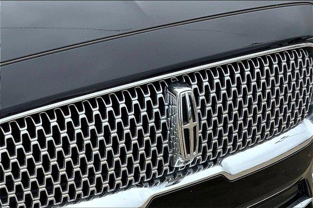 2020 Lincoln Continental Vehicle Photo in TOPEKA, KS 66609-0000