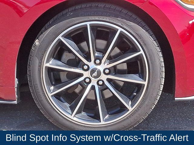2017 Ford Mustang Vehicle Photo in DANBURY, CT 06810-5034