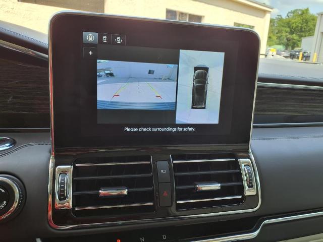 2021 Lincoln Navigator Vehicle Photo in Tampa, FL 33612