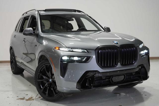 2025 BMW X7 xDrive40i Vehicle Photo in GRAPEVINE, TX 76051