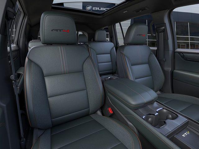 2025 GMC Acadia Vehicle Photo in WATERTOWN, CT 06795-3318