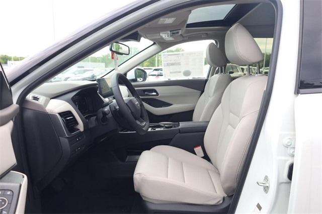 2025 Nissan Rogue Vehicle Photo in Hazelwood, MO 63042