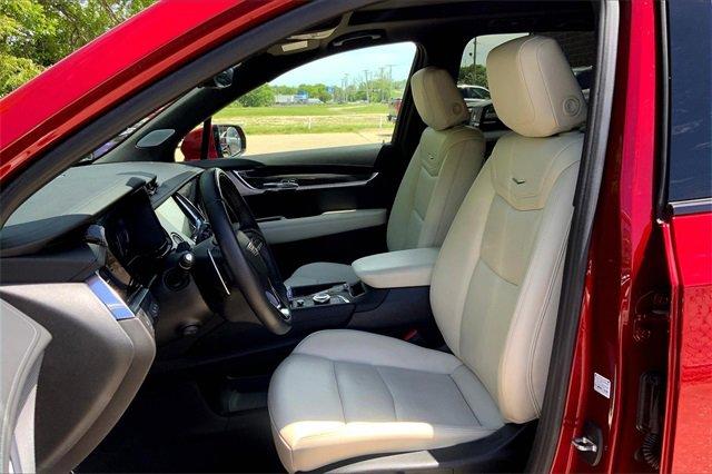 2023 Cadillac XT6 Vehicle Photo in KANSAS CITY, MO 64114-4545