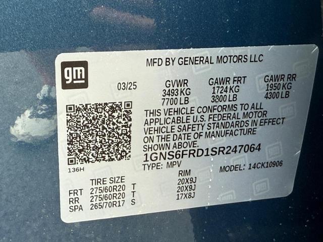 2025 Chevrolet Suburban Vehicle Photo in COLUMBIA, MO 65203-3903