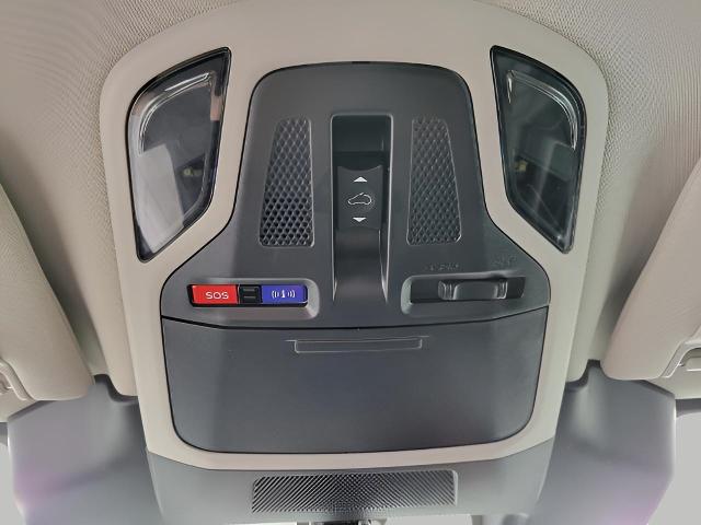 2024 Subaru Outback Vehicle Photo in Green Bay, WI 54304