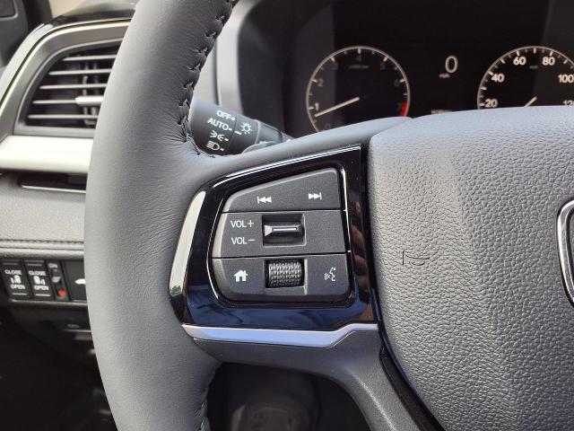 2025 Honda Odyssey Vehicle Photo in Oshkosh, WI 54904