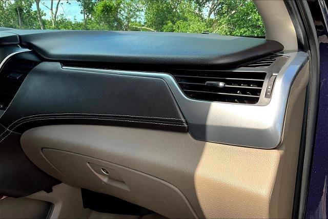2019 Chevrolet Suburban Vehicle Photo in Tulsa, OK 74145