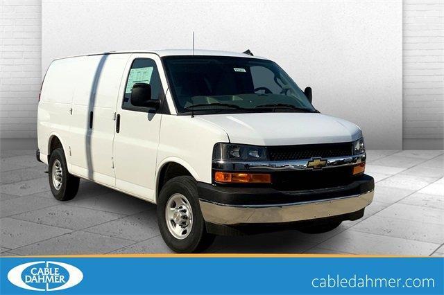 2025 Chevrolet Express Cargo 2500 Vehicle Photo in TOPEKA, KS 66609-0000