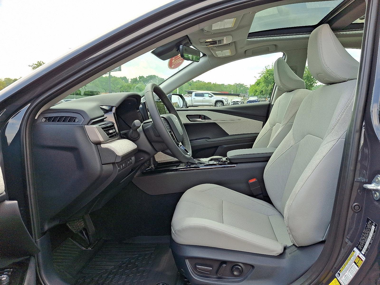 2025 Toyota Camry Vehicle Photo in Trevose, PA 19053
