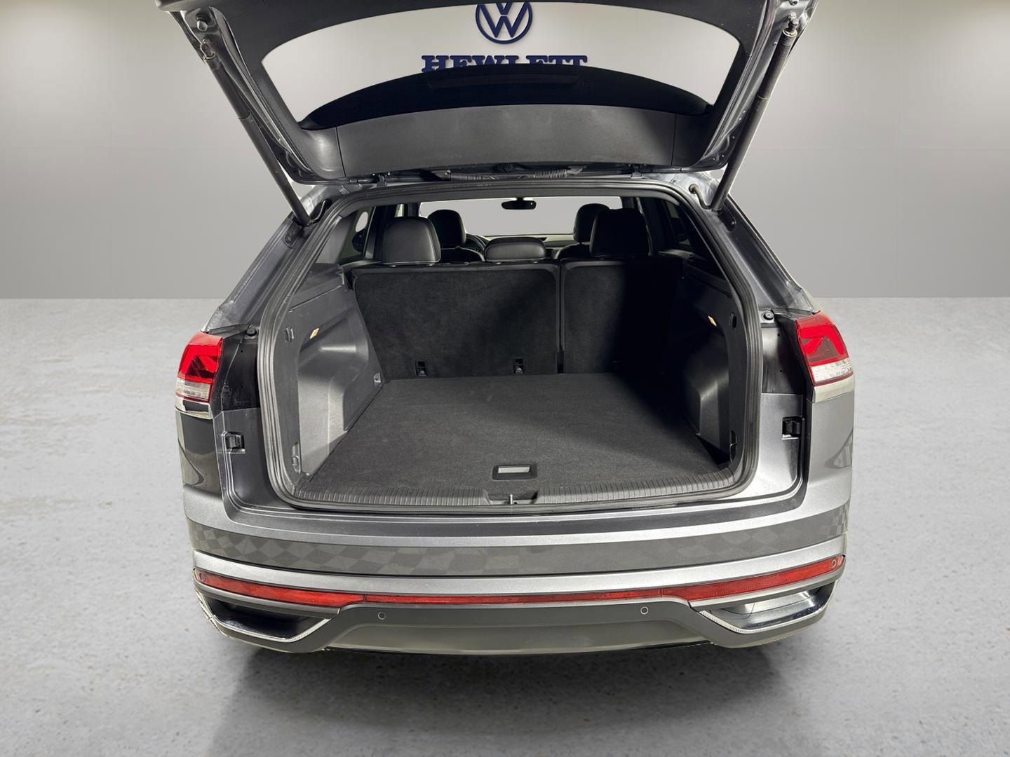 2022 Volkswagen Atlas Cross Sport Vehicle Photo in Georgetown, TX 78626