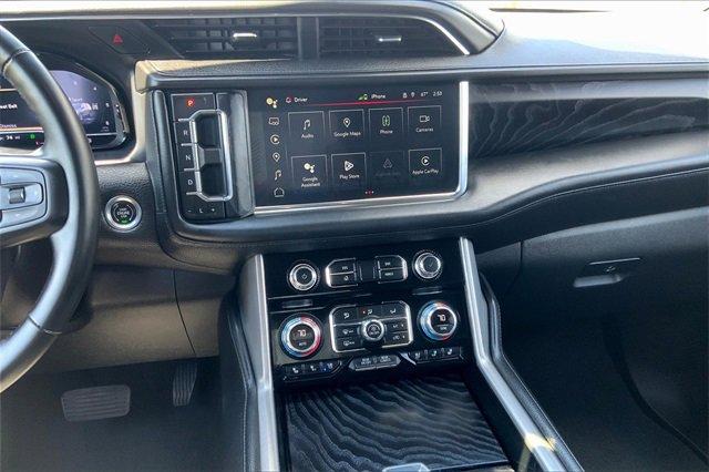 2024 GMC Yukon XL Vehicle Photo in TOPEKA, KS 66609-0000