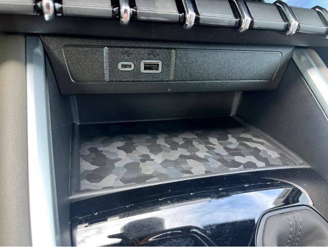 2024 Chevrolet Colorado Vehicle Photo in BEAUFORT, SC 29906-4218