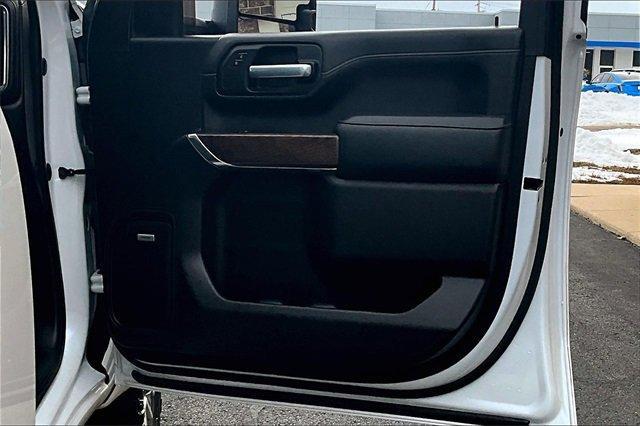 2021 GMC Sierra 2500 HD Vehicle Photo in TOPEKA, KS 66609-0000