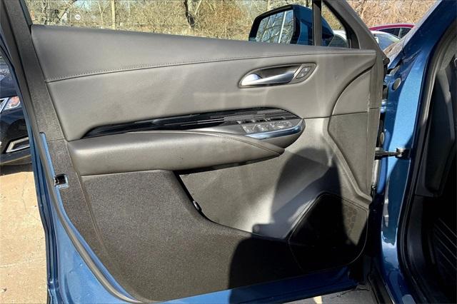 2024 Cadillac XT4 Vehicle Photo in KANSAS CITY, MO 64114-4545