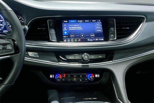 2022 Buick Enclave Vehicle Photo in TOPEKA, KS 66609-0000