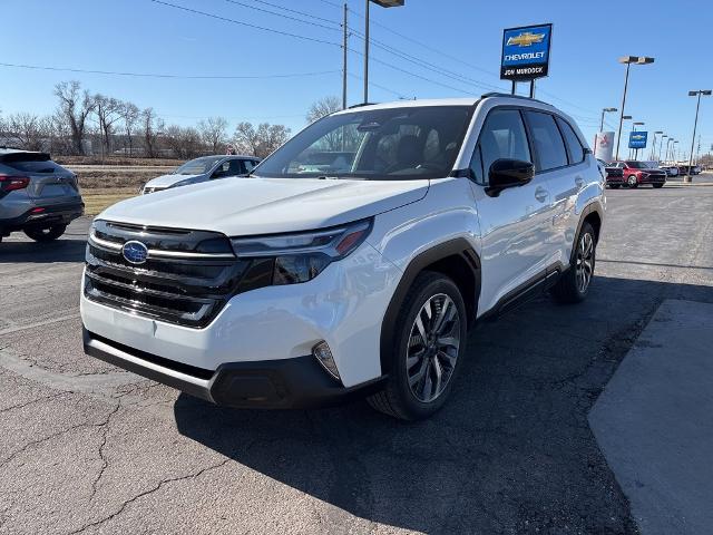 2025 Subaru Forester Vehicle Photo in MANHATTAN, KS 66502-5036