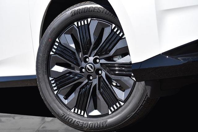 2025 Nissan Murano Vehicle Photo in Ballwin, MO 63011