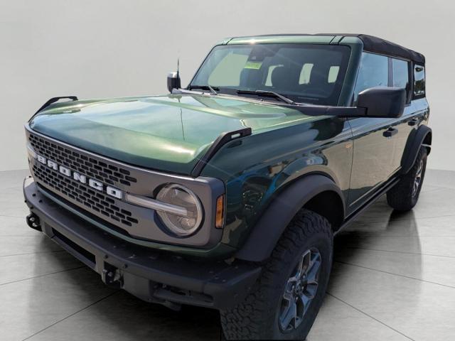 2024 Ford Bronco Vehicle Photo in Green Bay, WI 54304