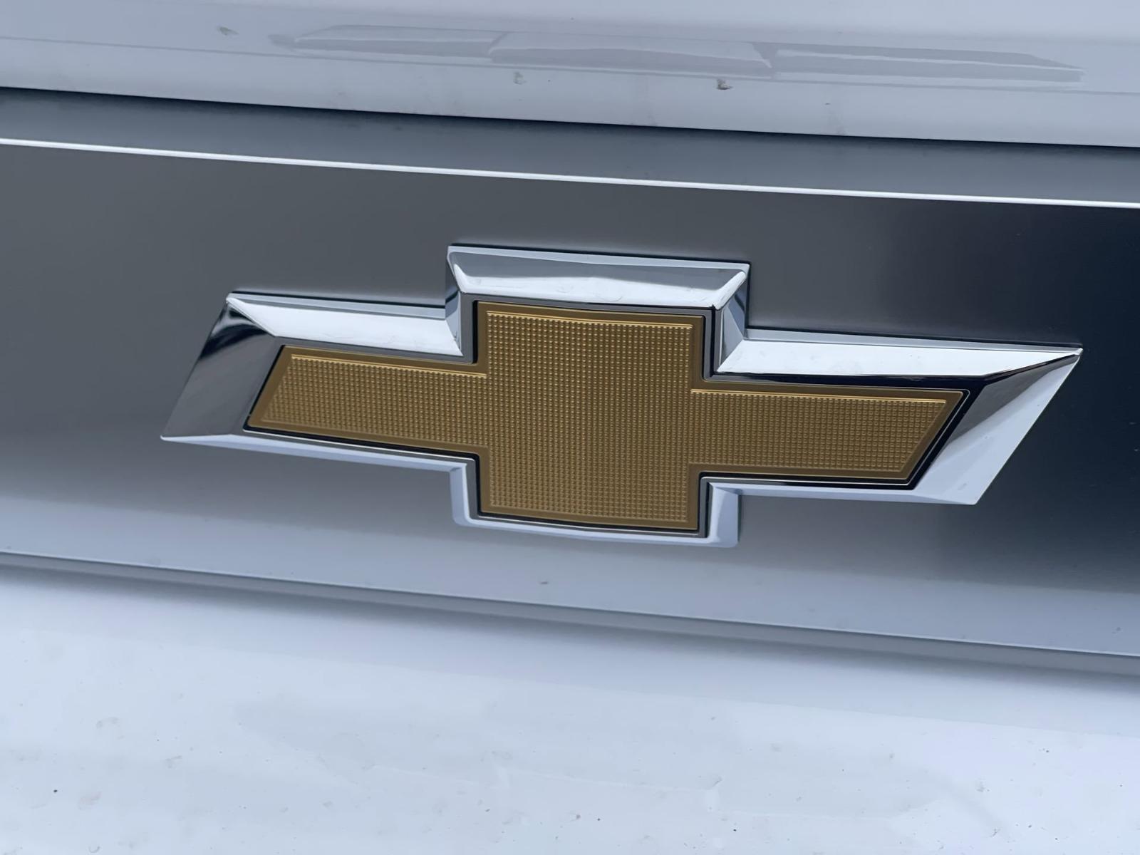 2025 Chevrolet BrightDrop 400 Vehicle Photo in BENTONVILLE, AR 72712-4322