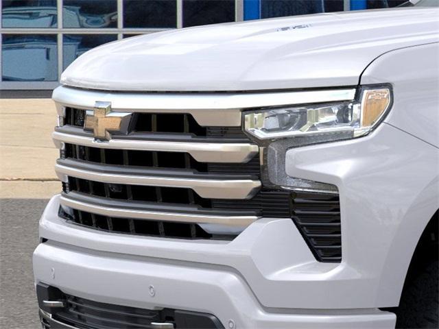 2025 Chevrolet Silverado 1500 Vehicle Photo in ENGLEWOOD, CO 80113-6708