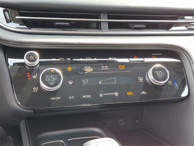 2025 INFINITI QX60 Vehicle Photo in Willow Grove, PA 19090