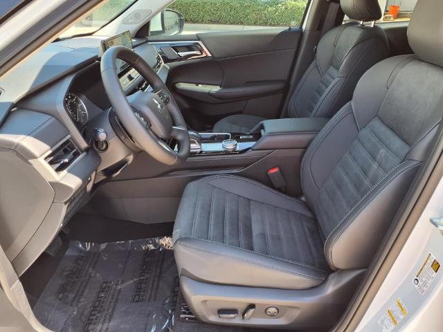 2025 Mitsubishi Outlander Vehicle Photo in Tampa, FL 33612