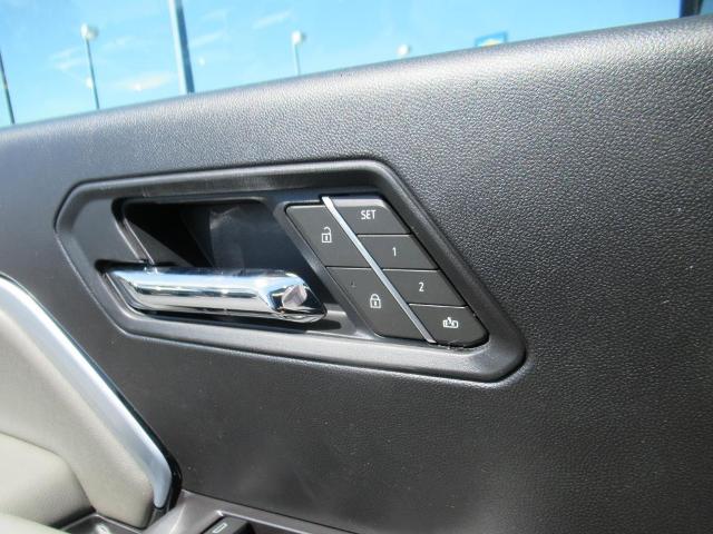 2025 Chevrolet Colorado Vehicle Photo in LEESBURG, FL 34788-4022