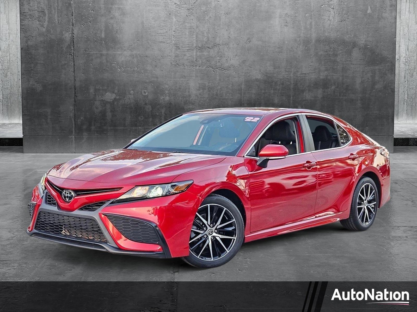 2022 Toyota Camry Vehicle Photo in Pembroke Pines , FL 33027
