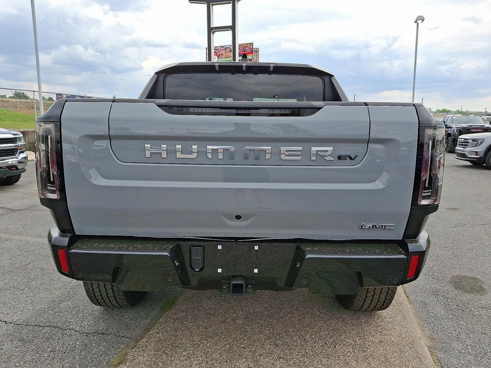 2025 GMC HUMMER EV Pickup Vehicle Photo in HARRISBURG, PA 17111-1033