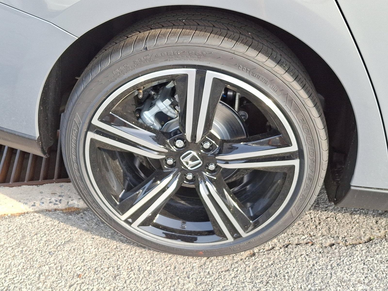 2025 Honda Accord Hybrid Vehicle Photo in Harrisburg, PA 17111