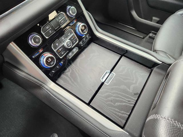 2022 GMC Yukon Vehicle Photo in HOUSTON, TX 77079