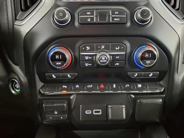 2021 Chevrolet Silverado 1500 Vehicle Photo in Oshkosh, WI 54904