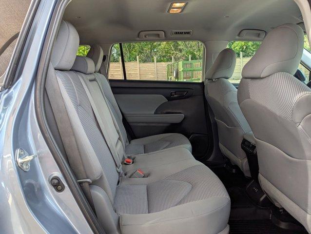 2022 Toyota Highlander Vehicle Photo in San Antonio, TX 78230