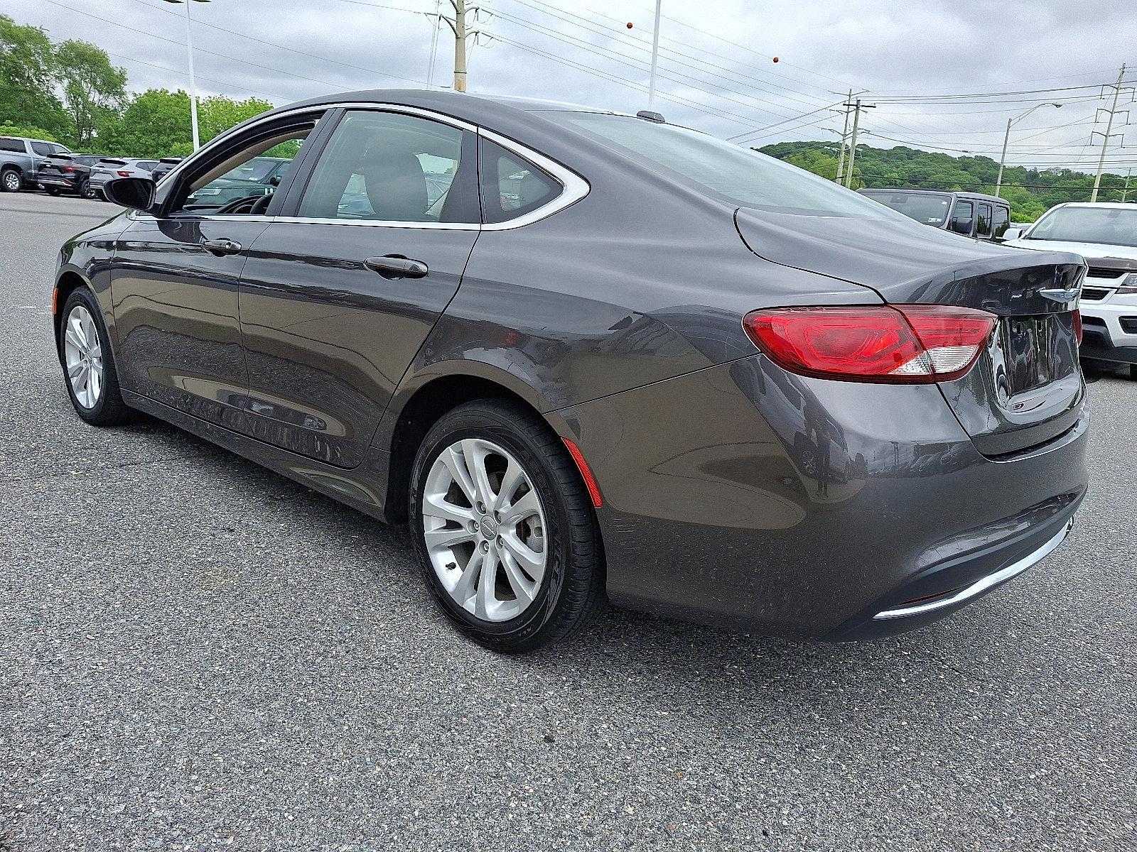 2015 Chrysler 200 Vehicle Photo in BETHLEHEM, PA 18017-9401