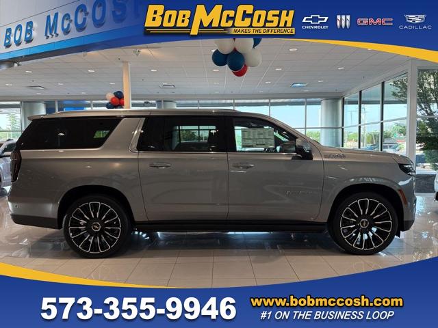 2025 Chevrolet Suburban Vehicle Photo in COLUMBIA, MO 65203-3903