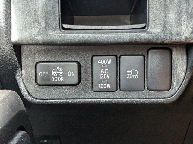 2019 Toyota Tacoma 2WD Vehicle Photo in BRUNSWICK, GA 31525-1881